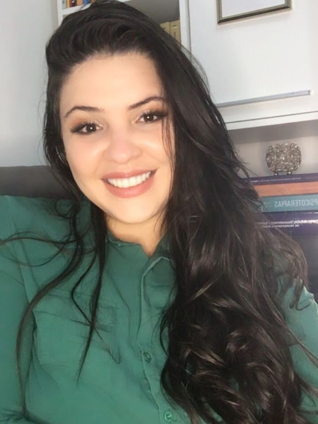 Aline Dourado
